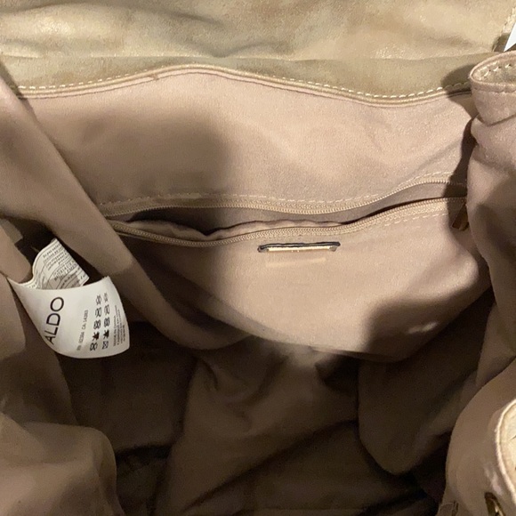 Aldo backpack with gold hardware - Picture 6 of 8